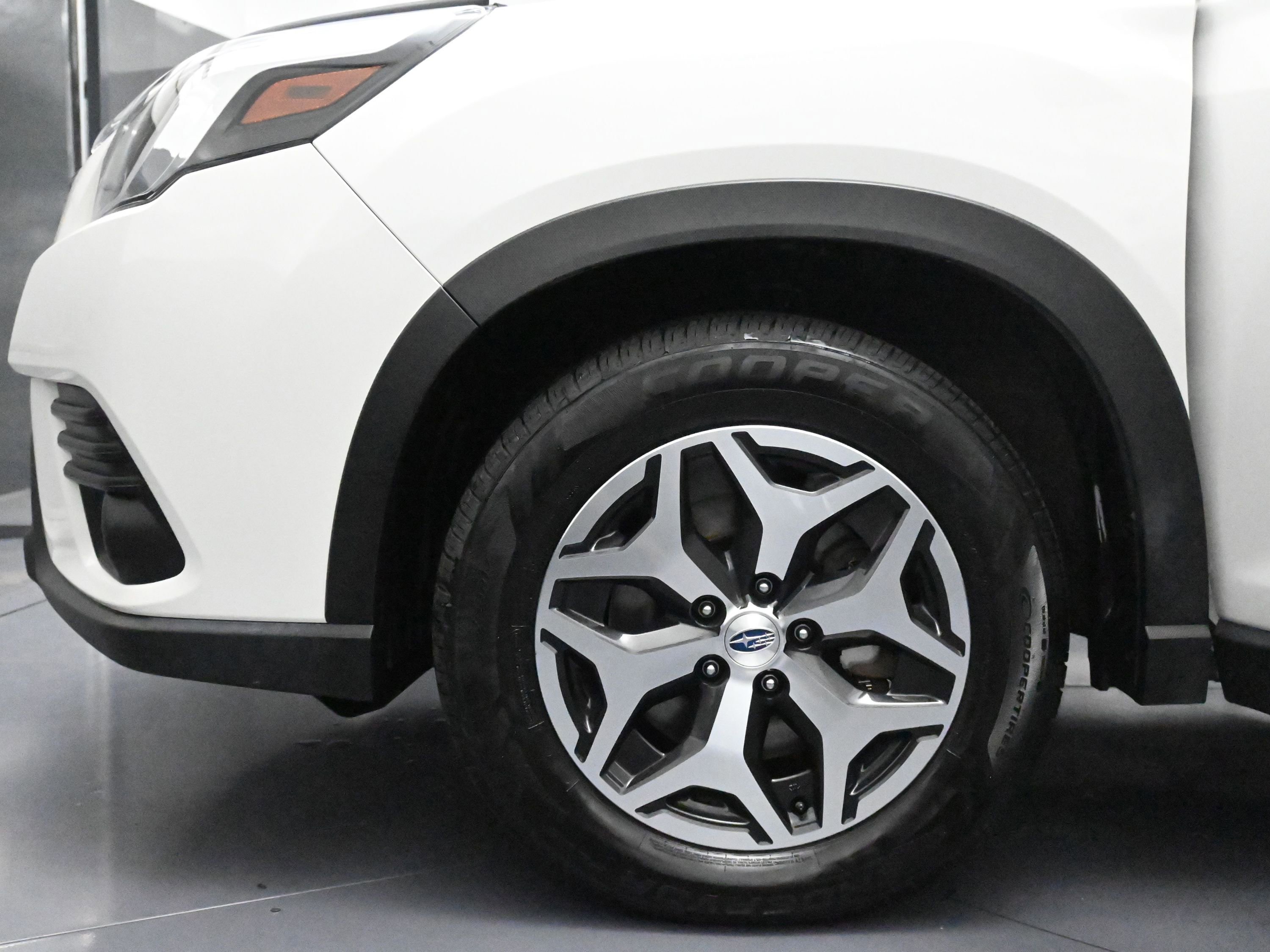 Used 2023 Subaru Forester Premium image 16