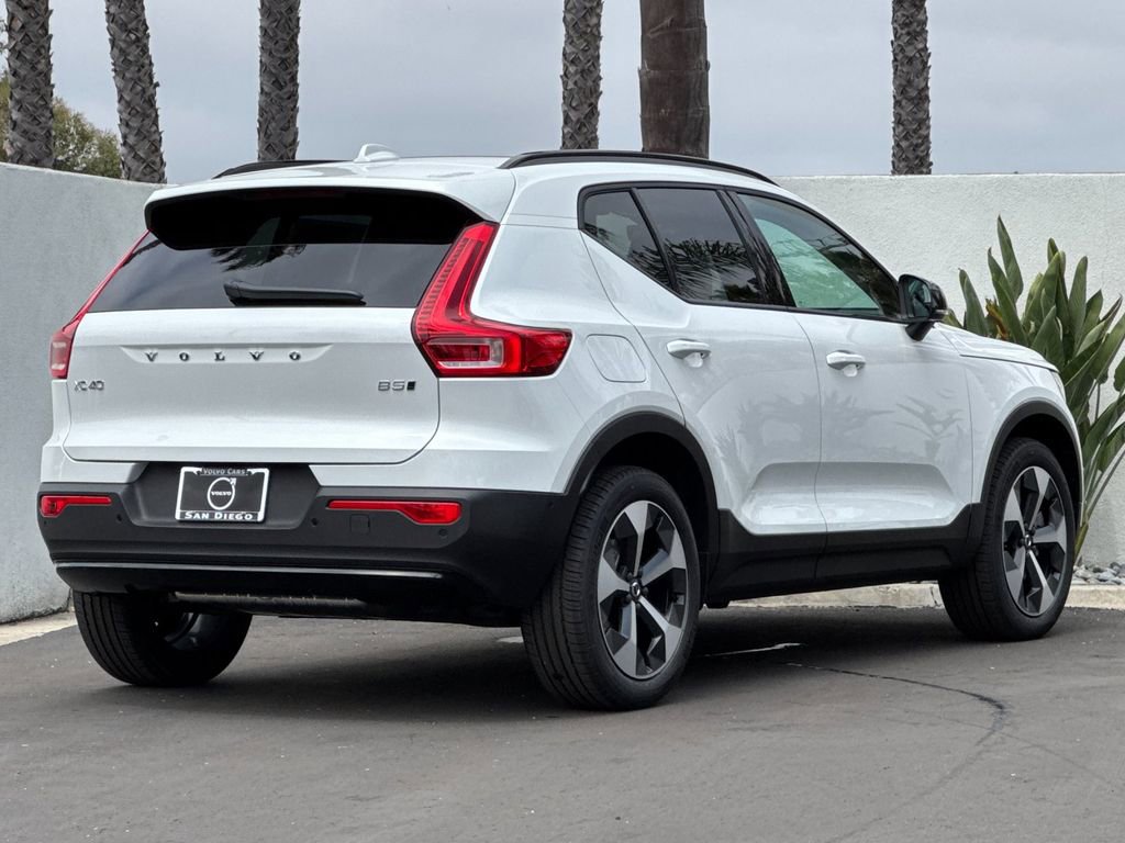 New 2026 Volvo XC40 B5 Plus w/ Protection Package Premier image 5