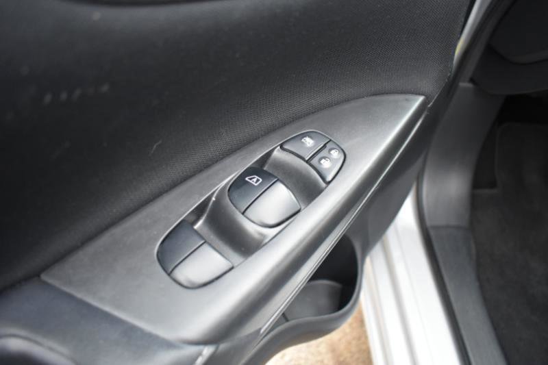 Used 2019 Nissan Sentra S image 23