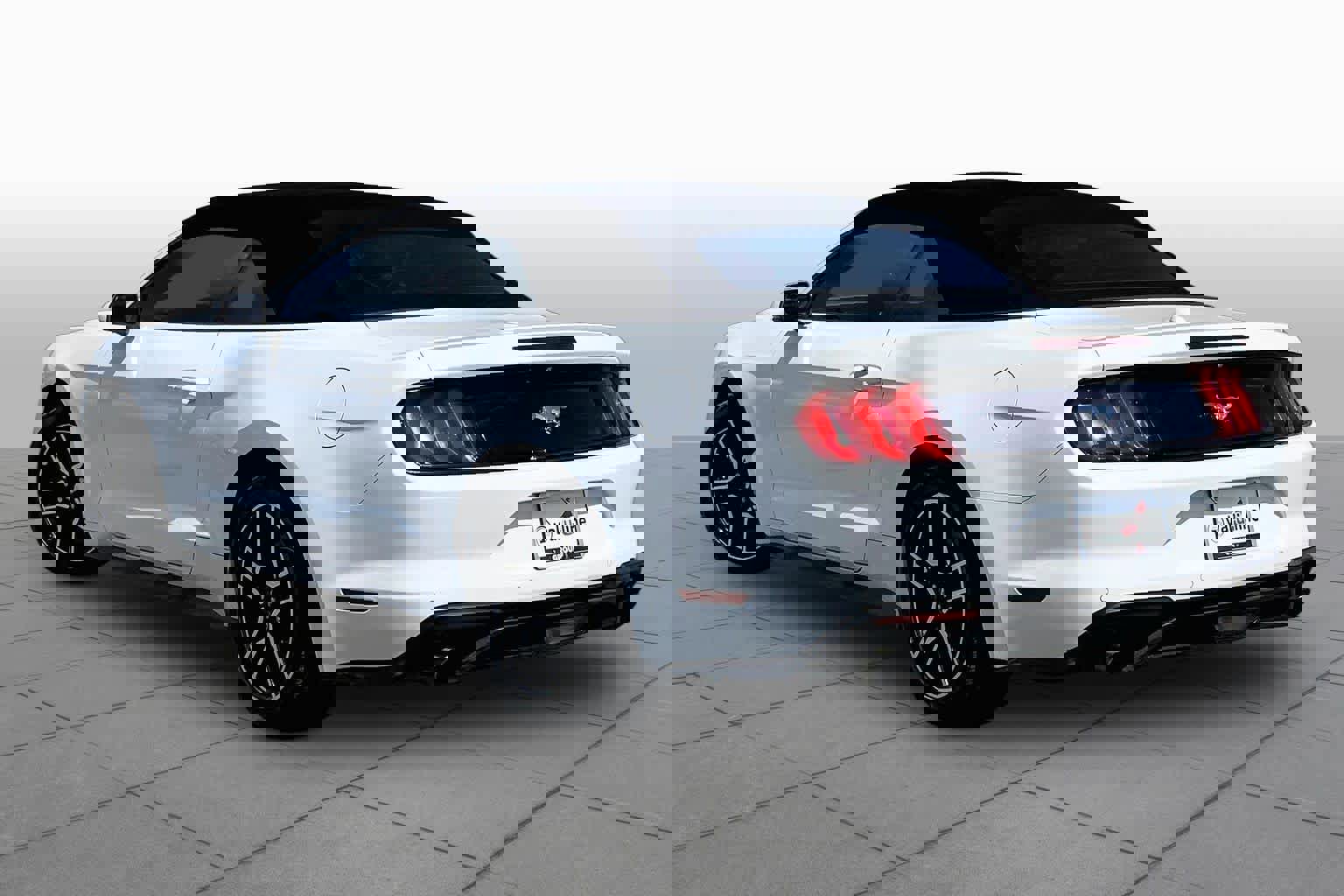 Used 2019 Ford Mustang Premium RWD image 12