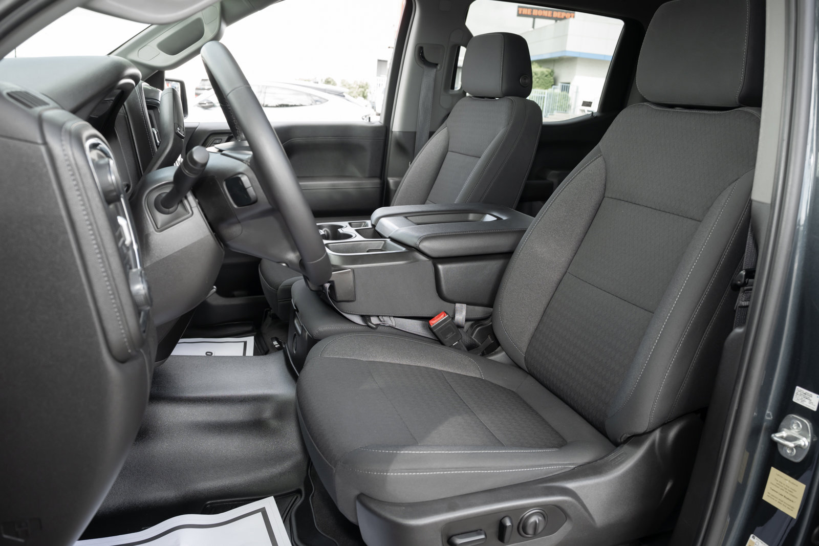 Used 2021 Chevrolet Silverado 1500 LT image 20