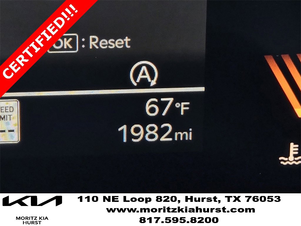 Certified 2025 Kia Sorento S w/ Panoramic Sunroof Package image 6