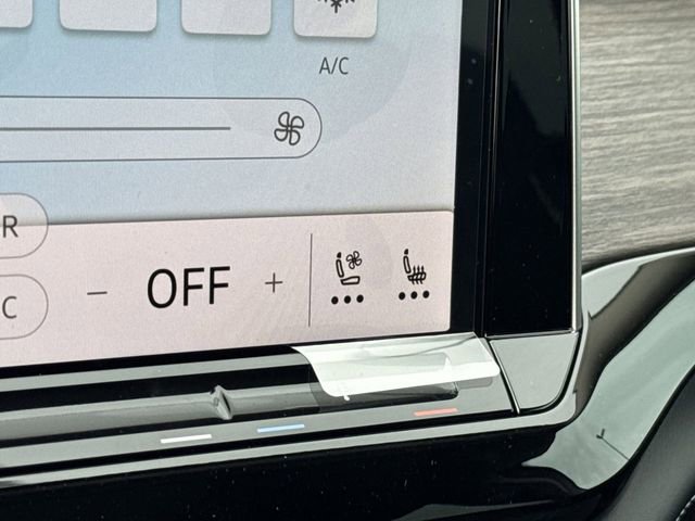 New 2026 Volkswagen Atlas SEL Premium R-Line image 23