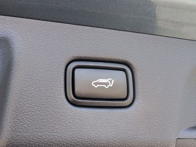 Used 2021 Hyundai Palisade Limited image 33