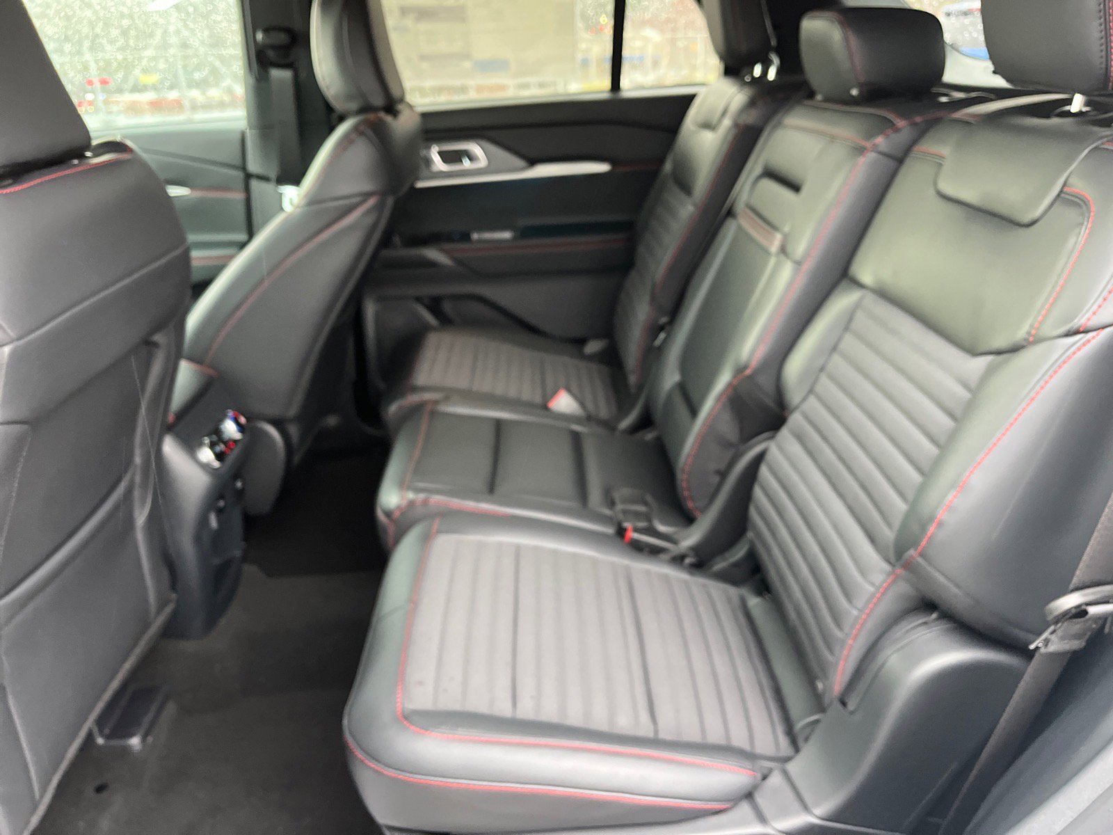 New 2026 Ford Explorer ST-Line w/ ST-Line Street Pack AWD/4WD image 17