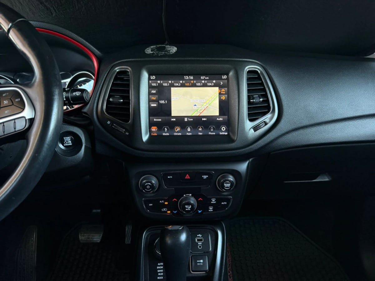 Used 2018 Jeep Compass Trailhawk w/ Navigation Group AWD/4WD image 51
