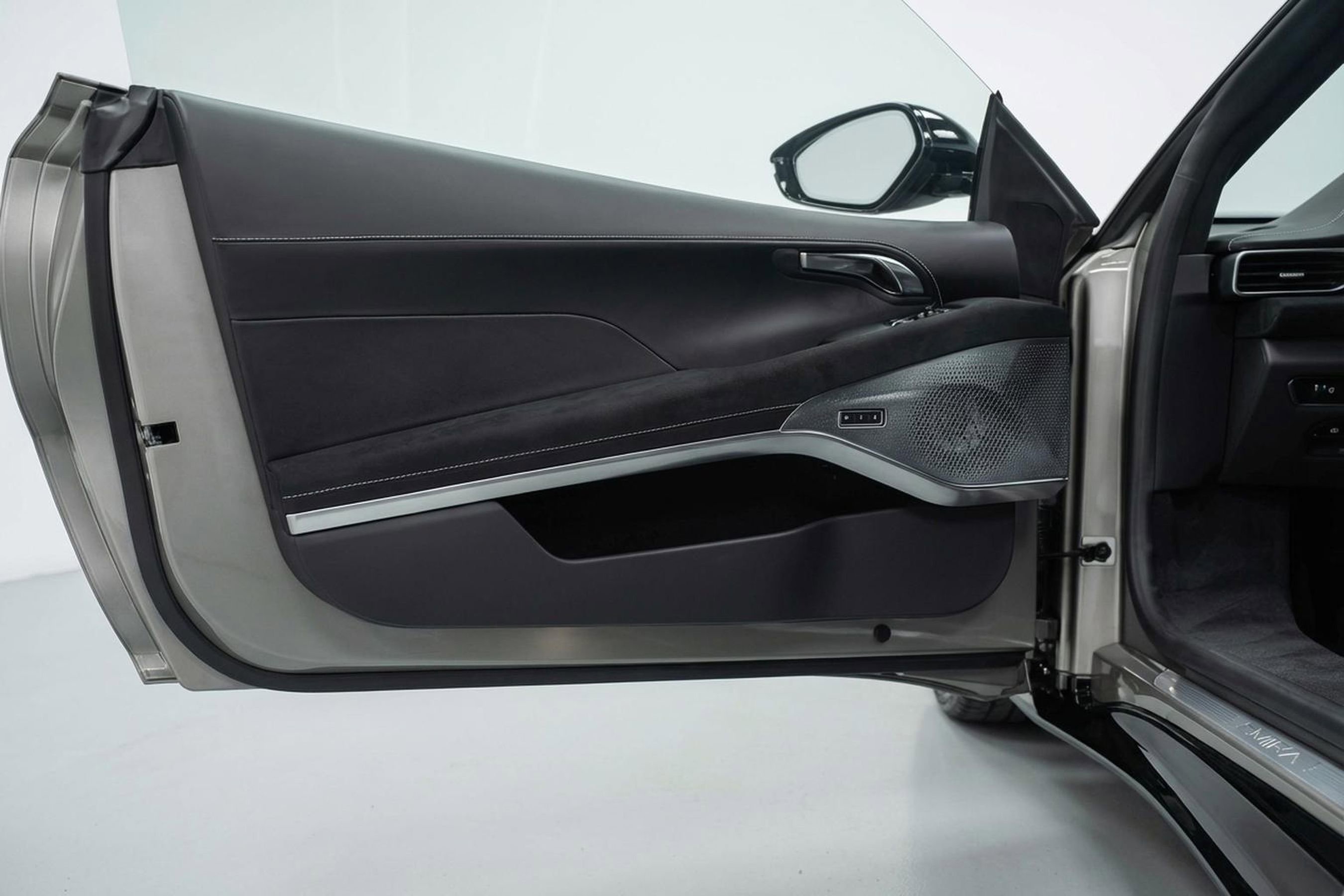 New 2026 Lotus Emira image 7