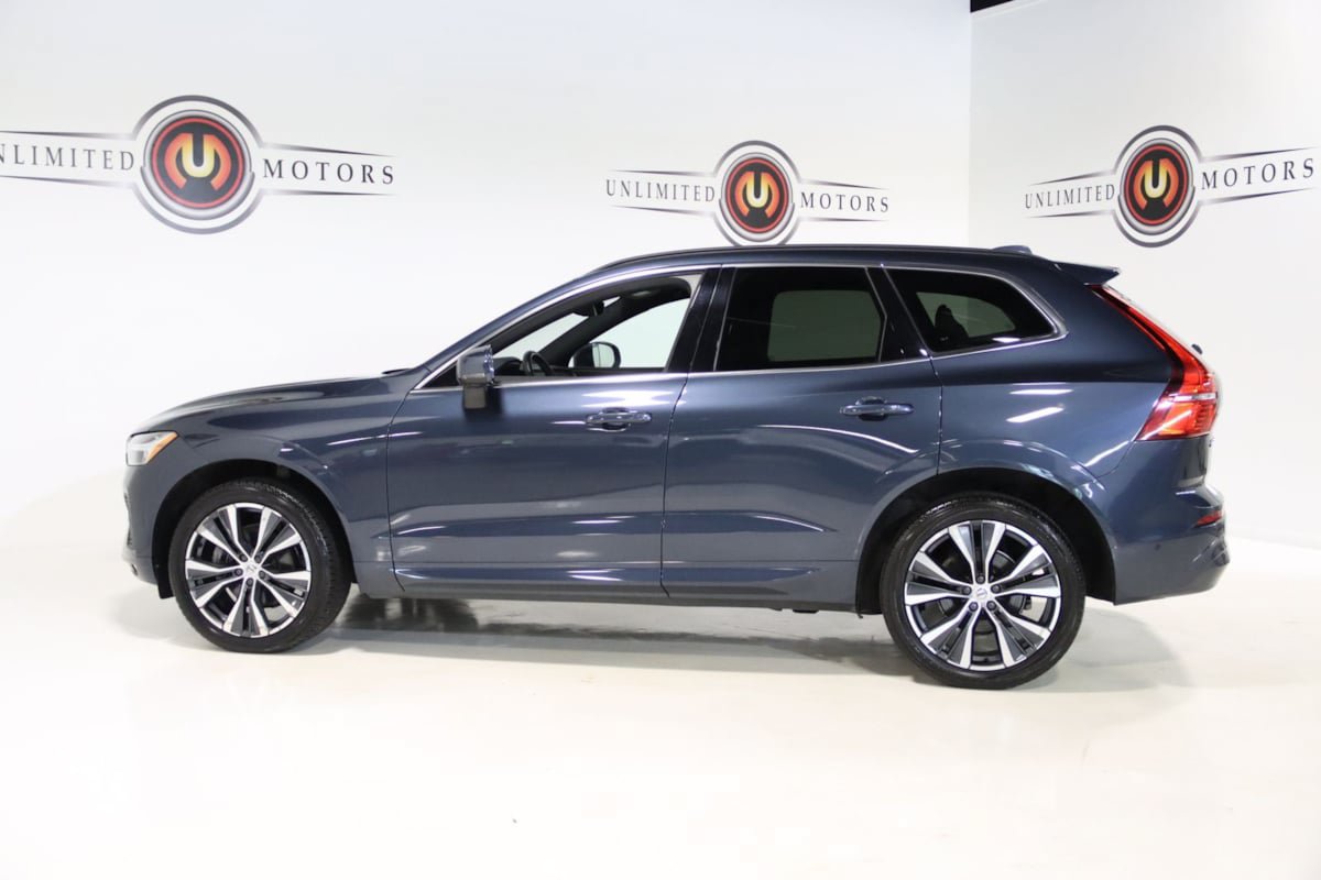 Used 2022 Volvo XC60 B5 Momentum w/ Advanced Package AWD/4WD image 30