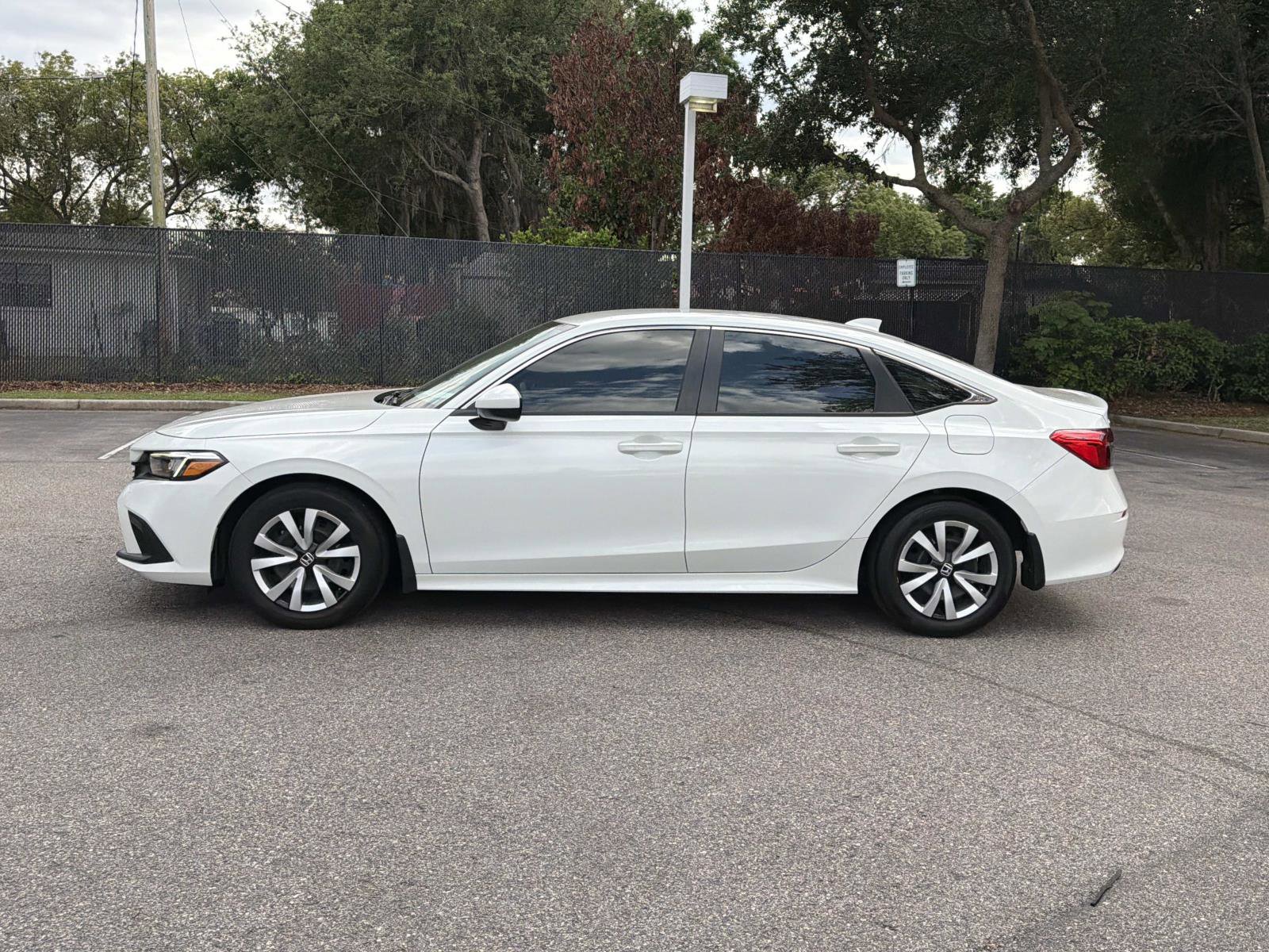 Used 2022 Honda Civic LX image 6