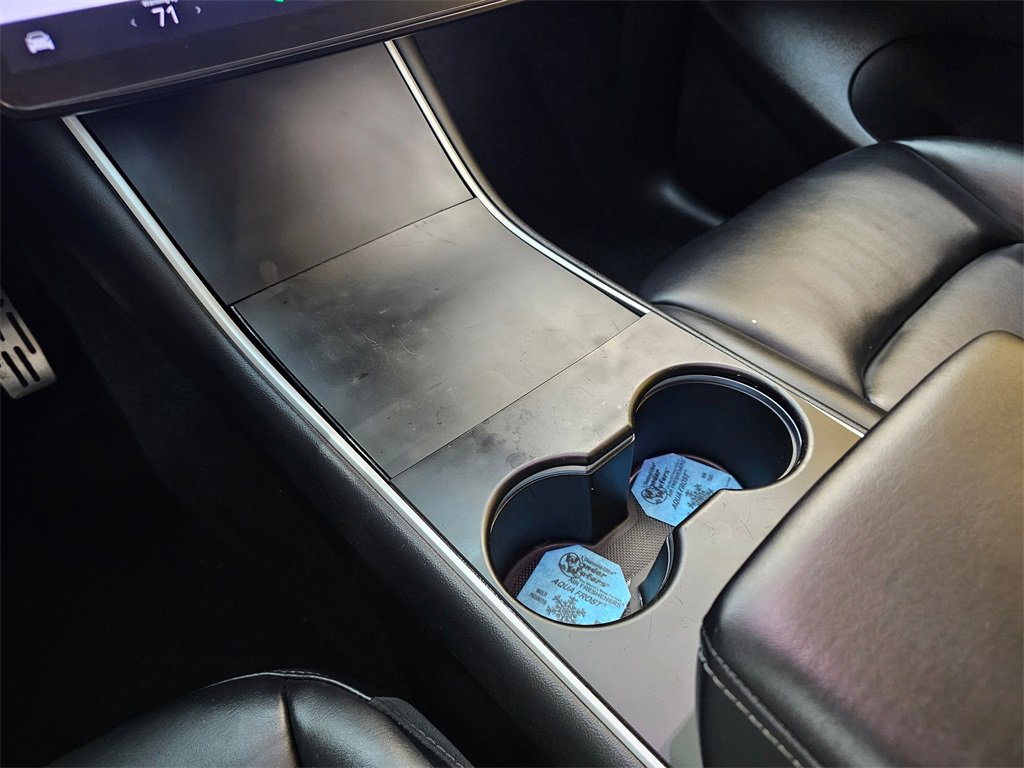 Used 2021 Tesla Model Y Long Range image 26