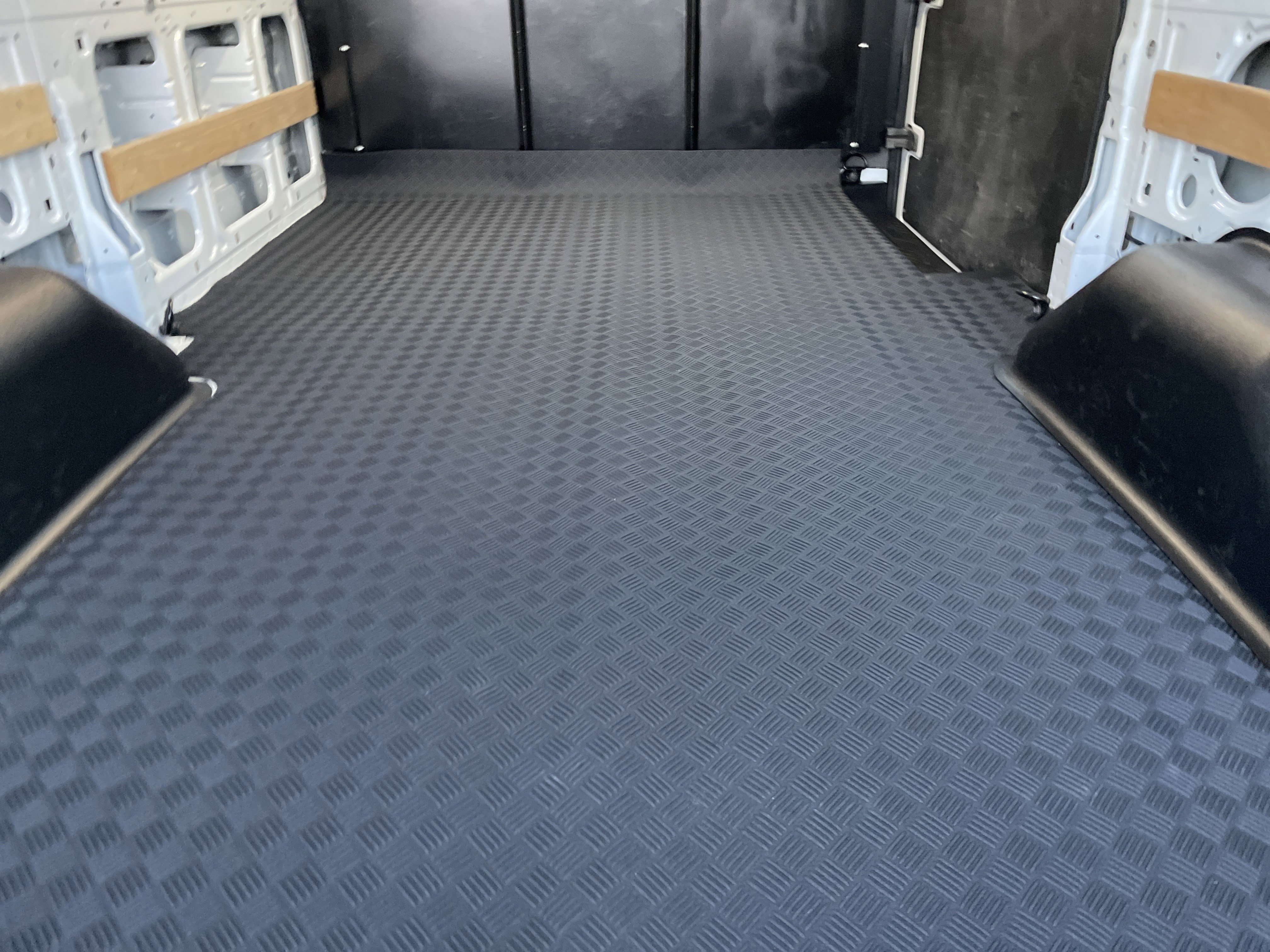 Used 2024 Ford Transit 250 Low Roof w/ Exterior Upgrade Package image 21