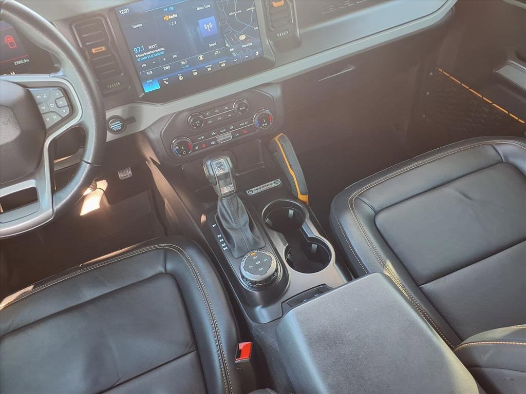 Used 2022 Ford Bronco Badlands image 11