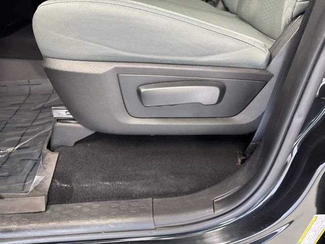 Used 2018 RAM 1500 Express w/ Express Value Package image 15