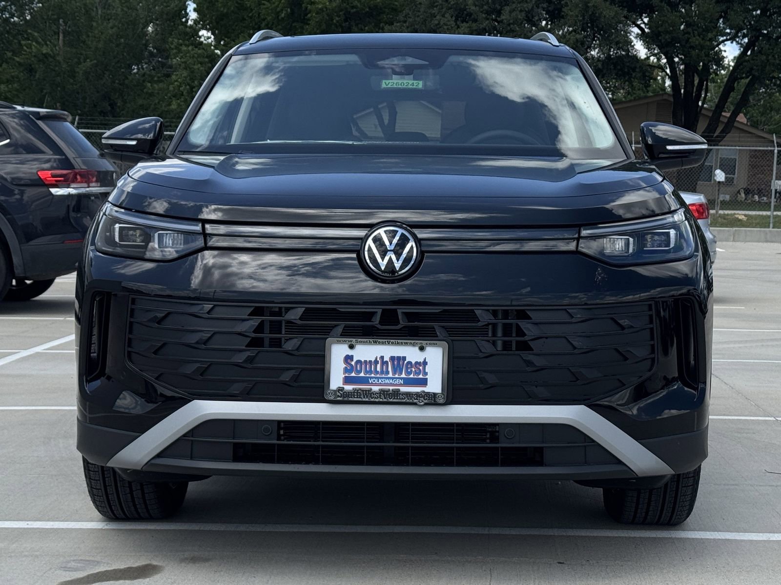 New 2026 Volkswagen Tiguan SE FWD image 10