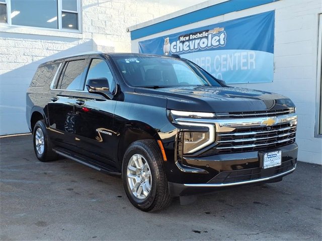 Used 2025 Chevrolet Suburban LT