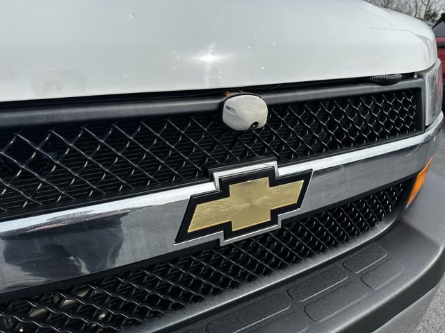 Used 2022 Chevrolet Express 3500 w/ Power Convenience Package image 10