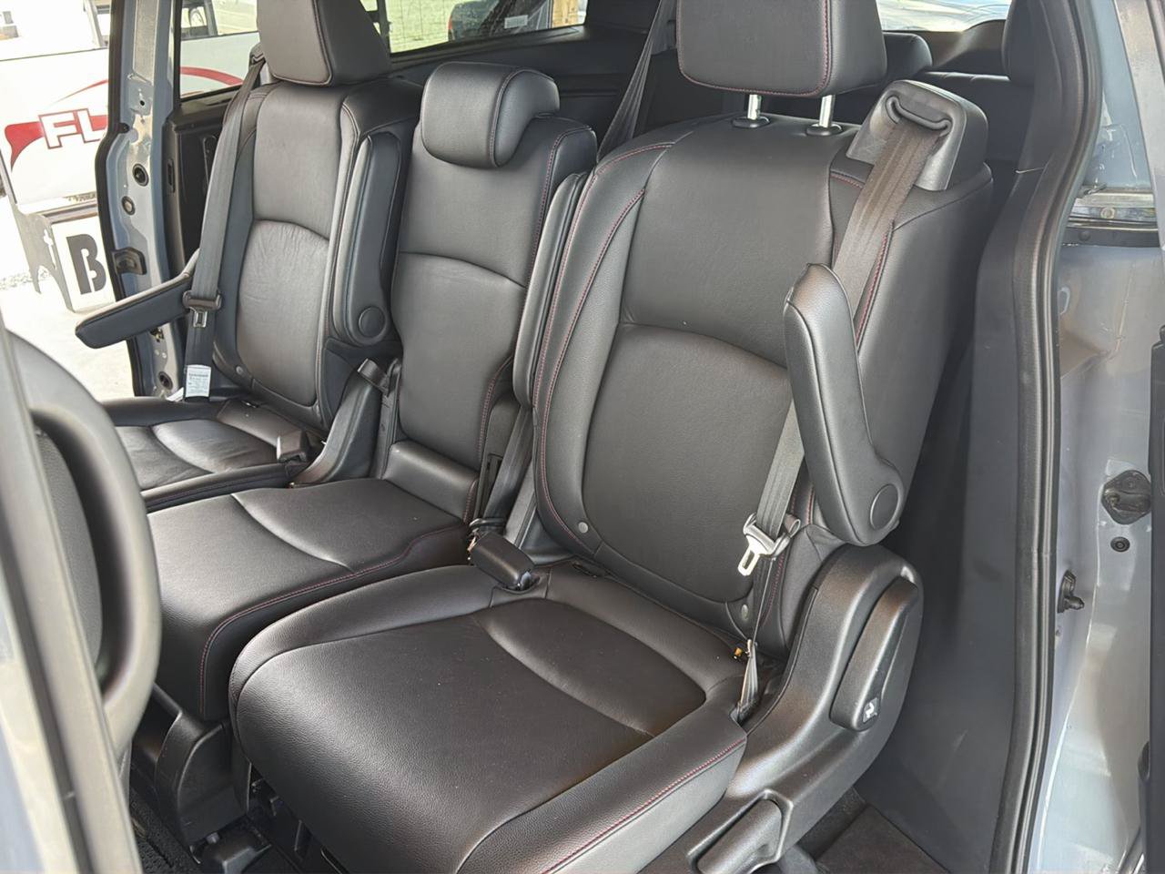 Used 2025 Honda Odyssey Sport-L image 13