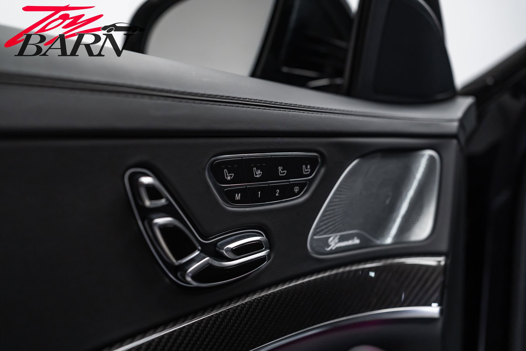 Used 2019 Mercedes-Benz S 63 AMG S 4MATIC Sedan image 23