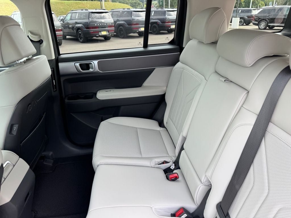 New 2027 Hyundai Santa Fe SEL AWD/4WD image 11