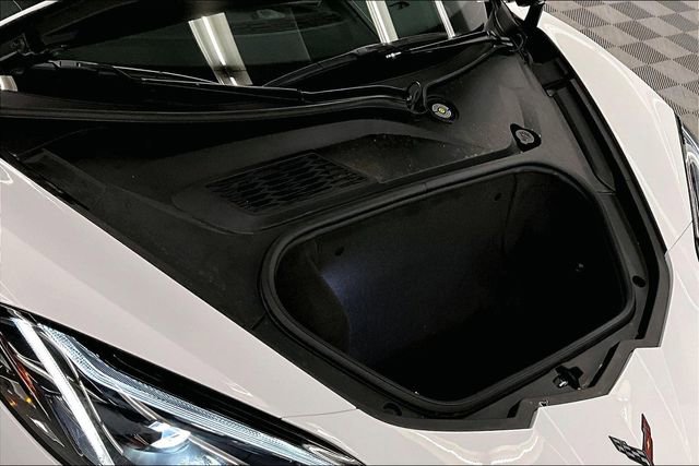 Used 2026 Chevrolet Corvette Stingray Coupe w/ Battery Protection Package RWD image 21