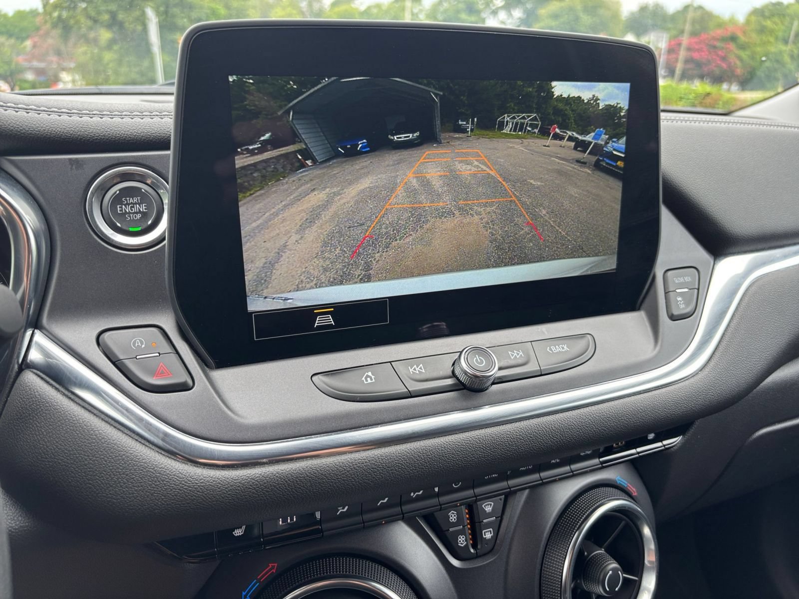 Used 2026 Chevrolet Blazer LT FWD image 17
