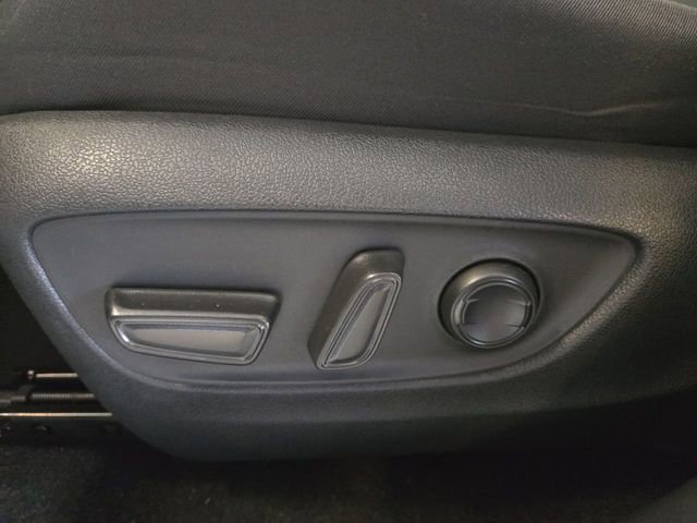 Used 2021 Toyota RAV4 XLE w/ Carpet Mat Package (TMS) image 12