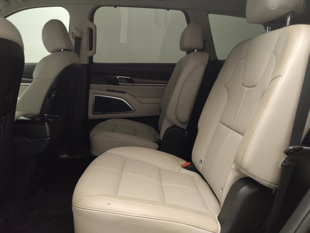 Used 2020 Kia Telluride EX w/ EX Premium Package AWD/4WD image 18