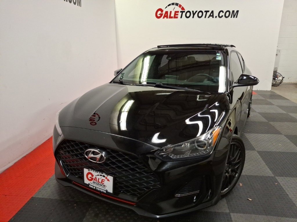 Used 2019 Hyundai Veloster Turbo image 2
