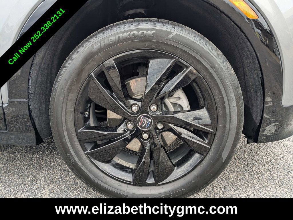 Used 2024 Buick Encore GX Sport Touring image 12