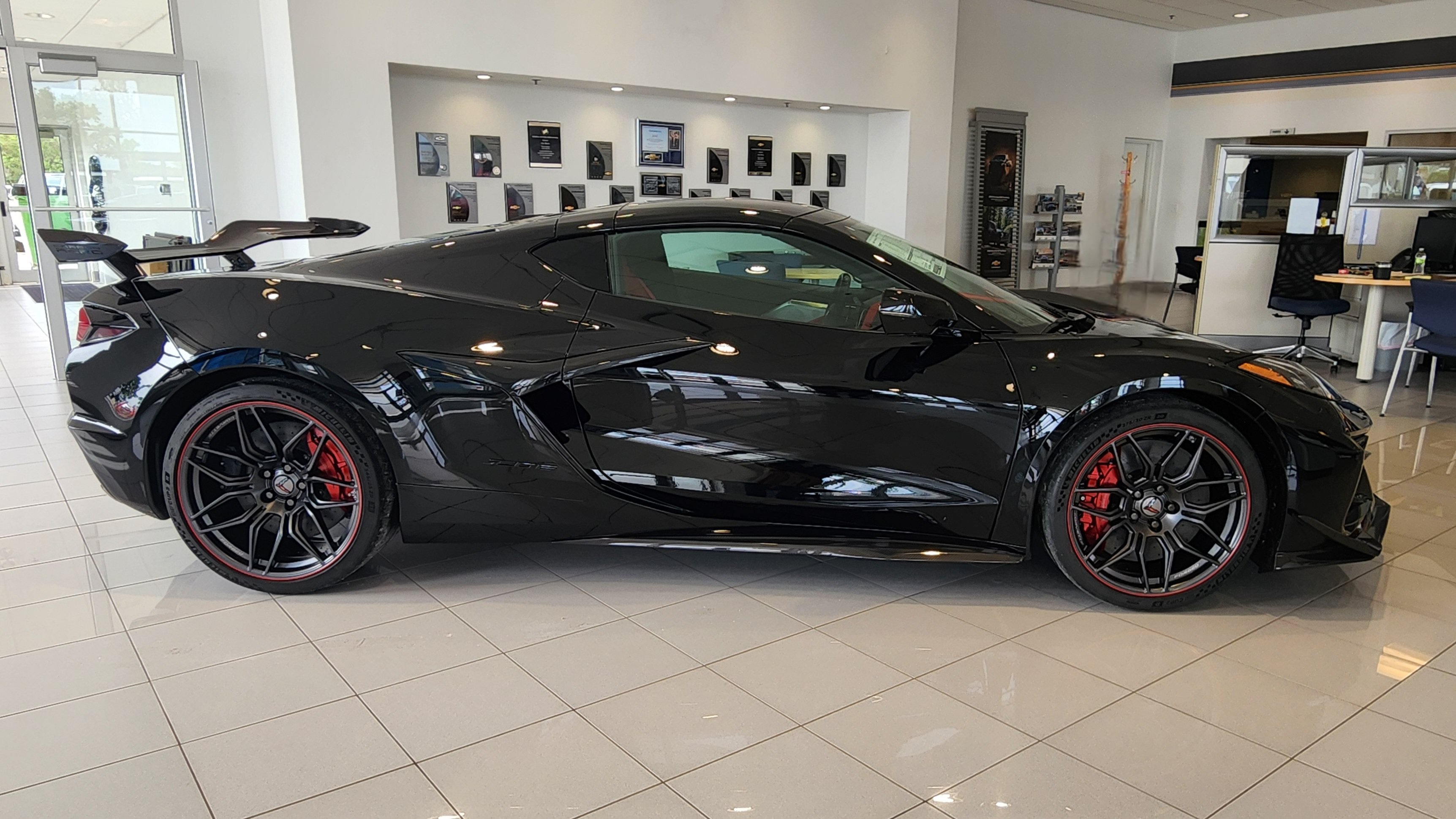 New 2026 Chevrolet Corvette Z06 RWD image 4