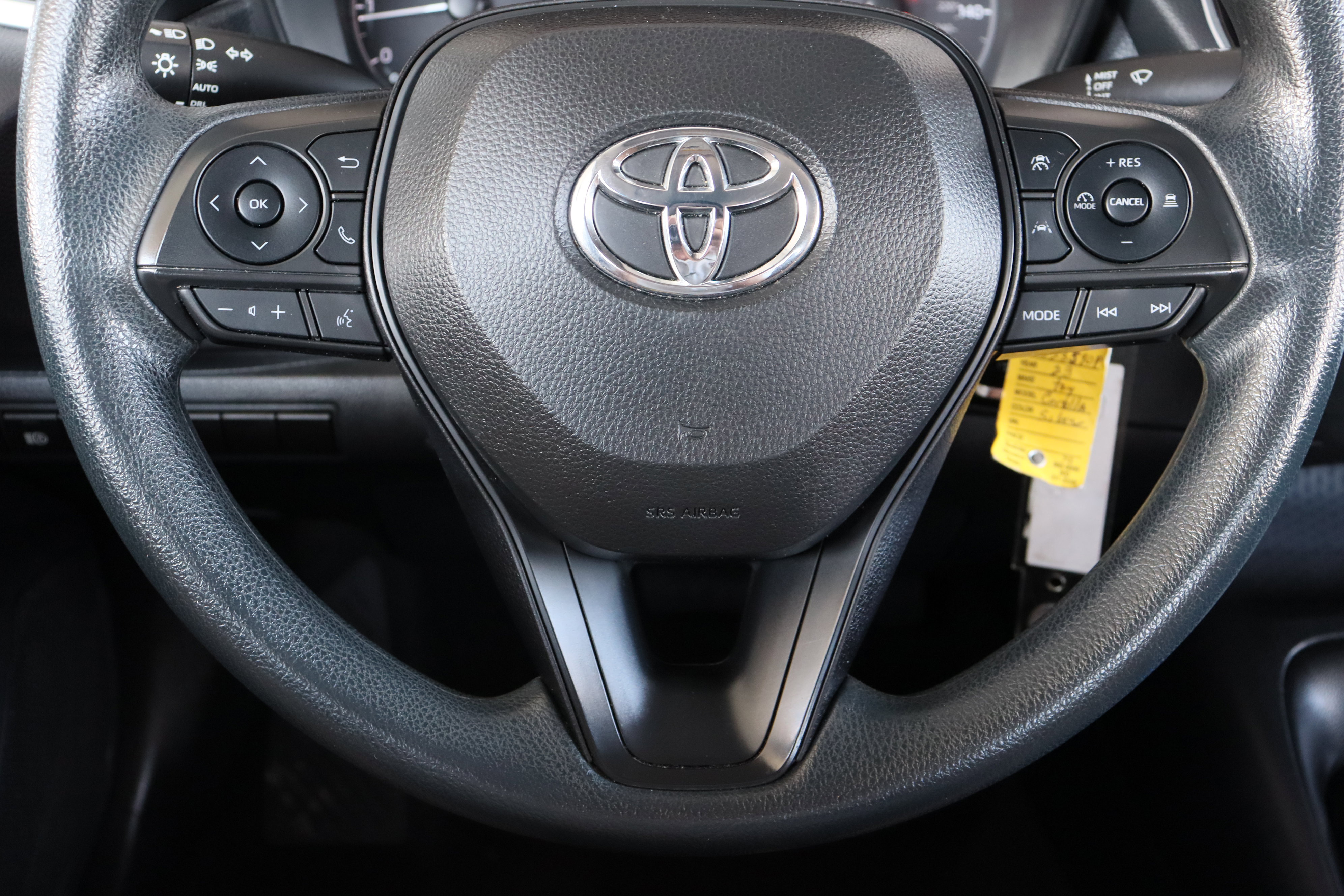 Used 2023 Toyota Corolla LE image 23