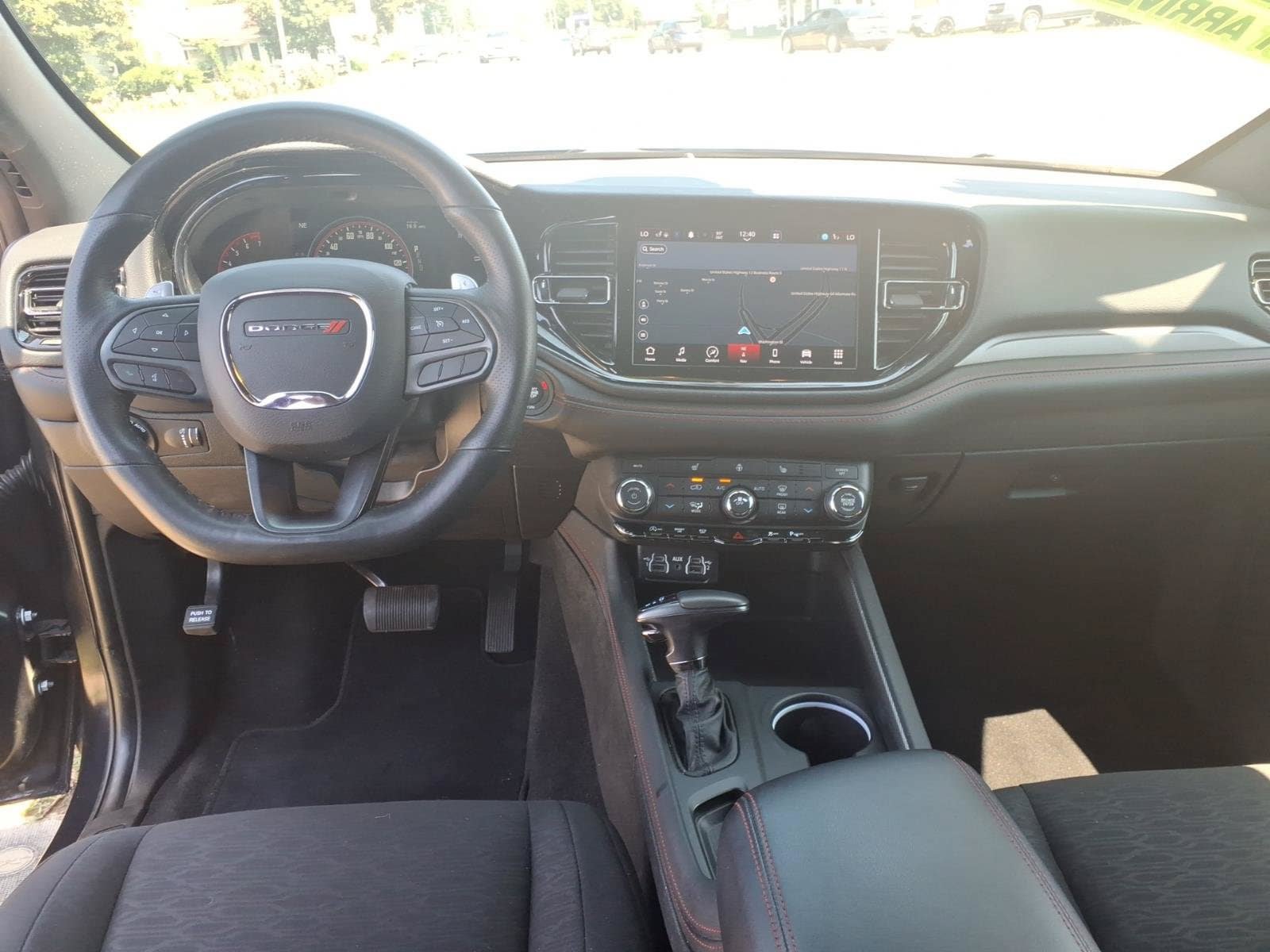 Used 2025 Dodge Durango GT w/ Blacktop Package RWD image 12