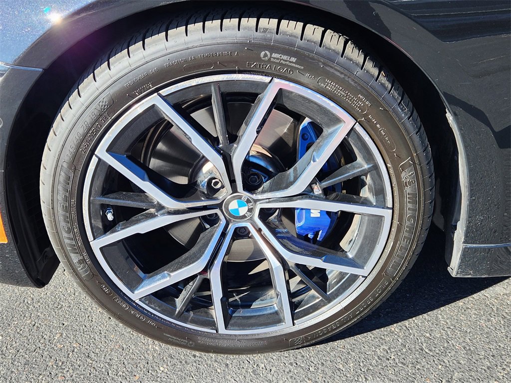 Used 2022 BMW 530i xDrive w/ M Sport Package image 19