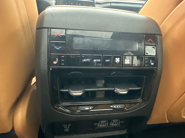 Used 2024 Jeep Grand Cherokee Summit image 20