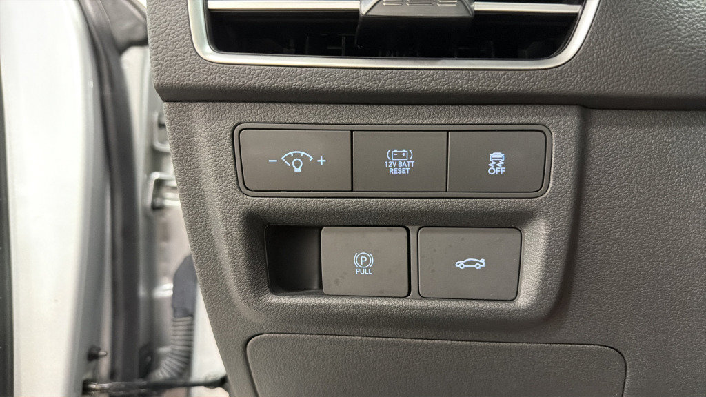 Used 2026 Hyundai Sonata Blue FWD image 19