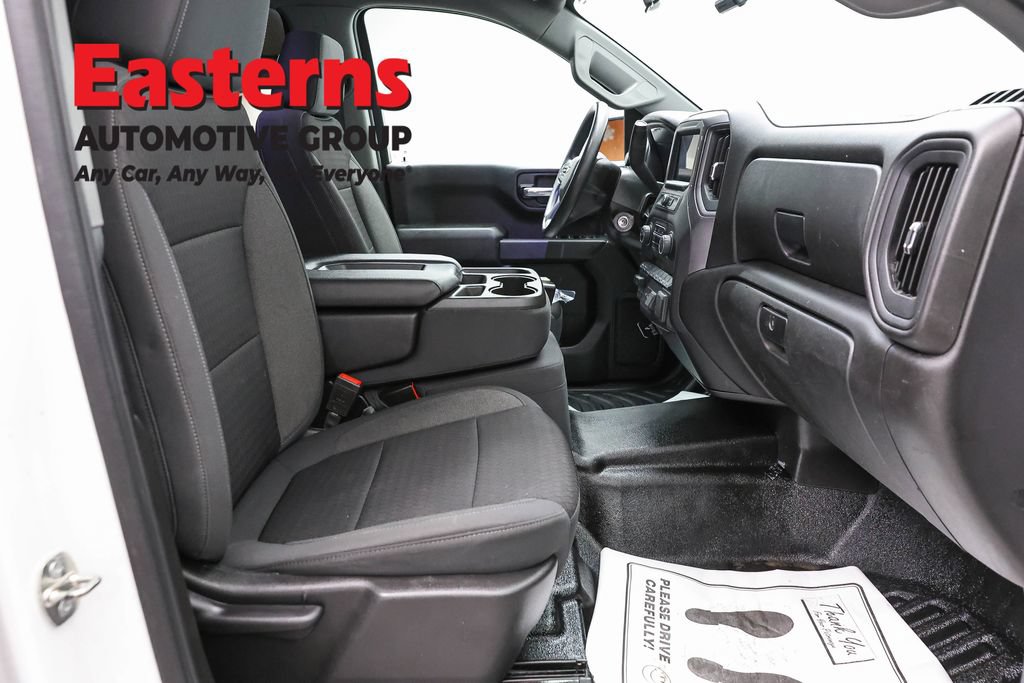 Used 2021 Chevrolet Silverado 1500 W/T w/ WT Value Package AWD/4WD image 24