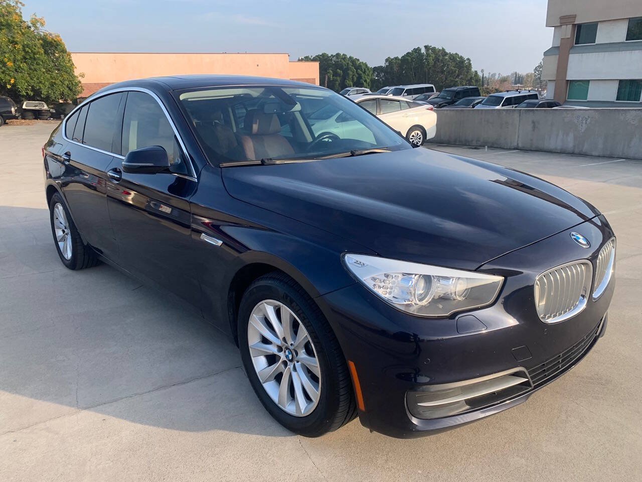 Used 2014 BMW 550i Gran Turismo RWD image 10