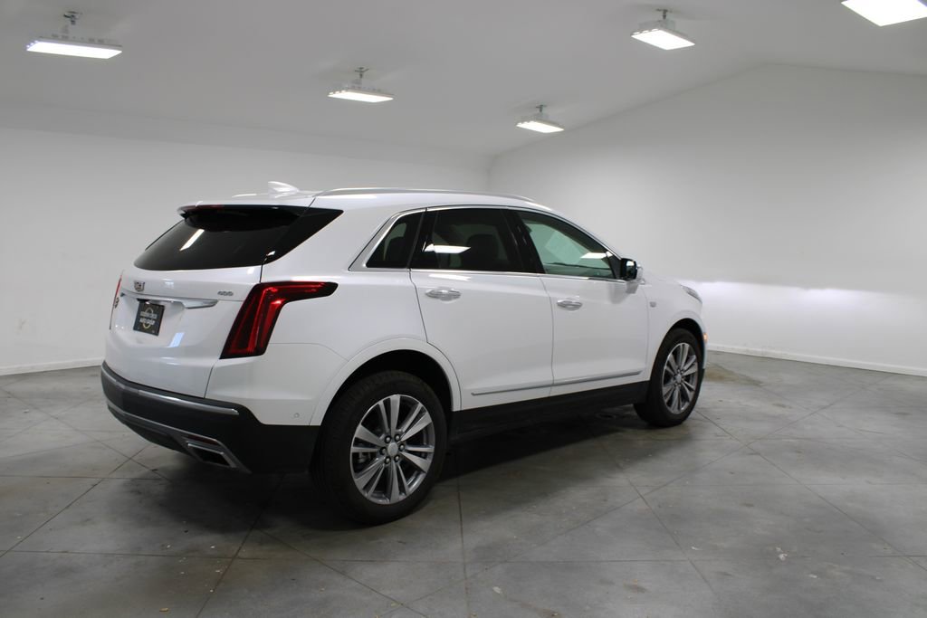 Used 2025 Cadillac XT5 Premium Luxury w/ Technology Package image 9