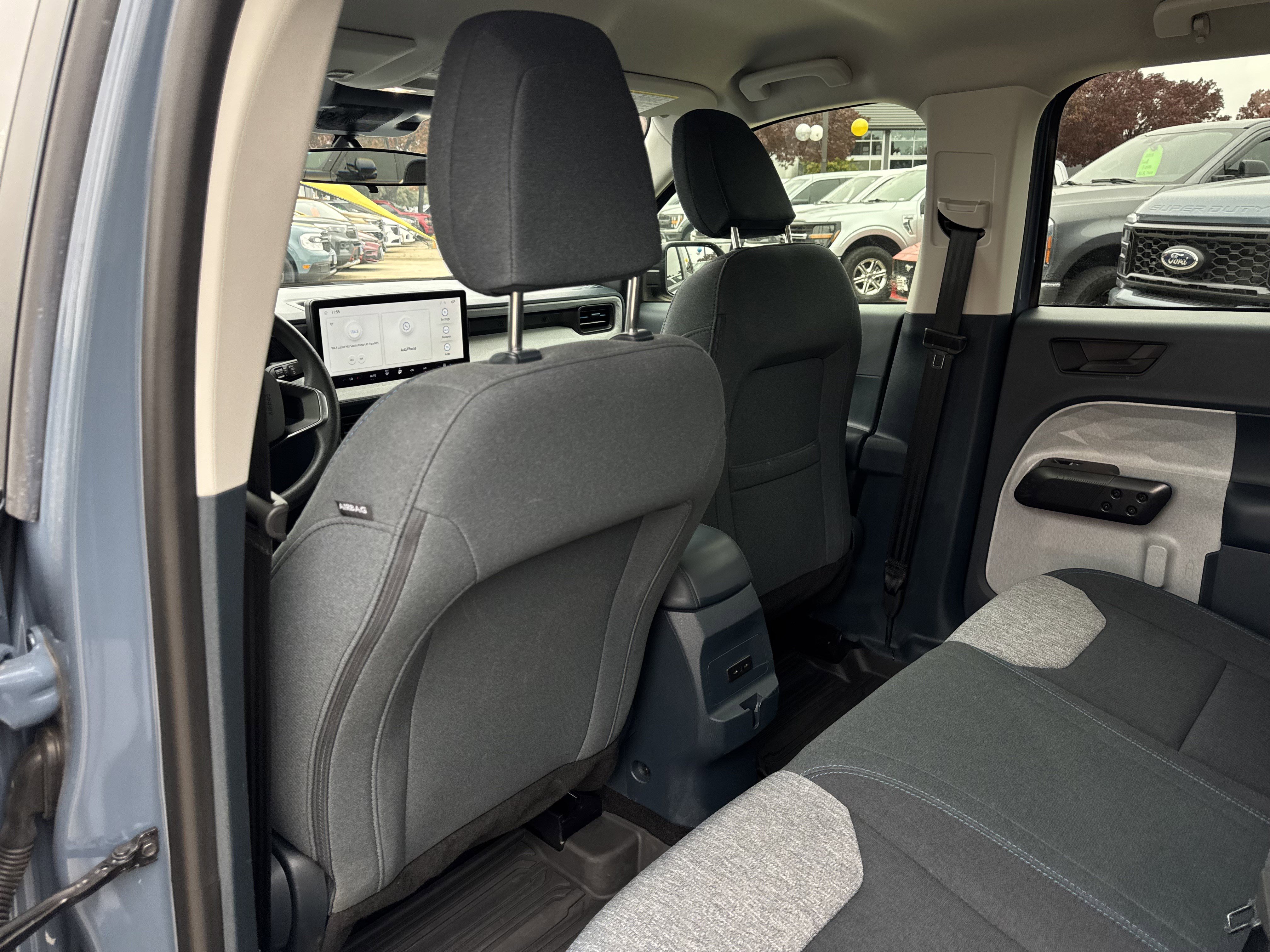 Used 2025 Ford Maverick XLT image 12