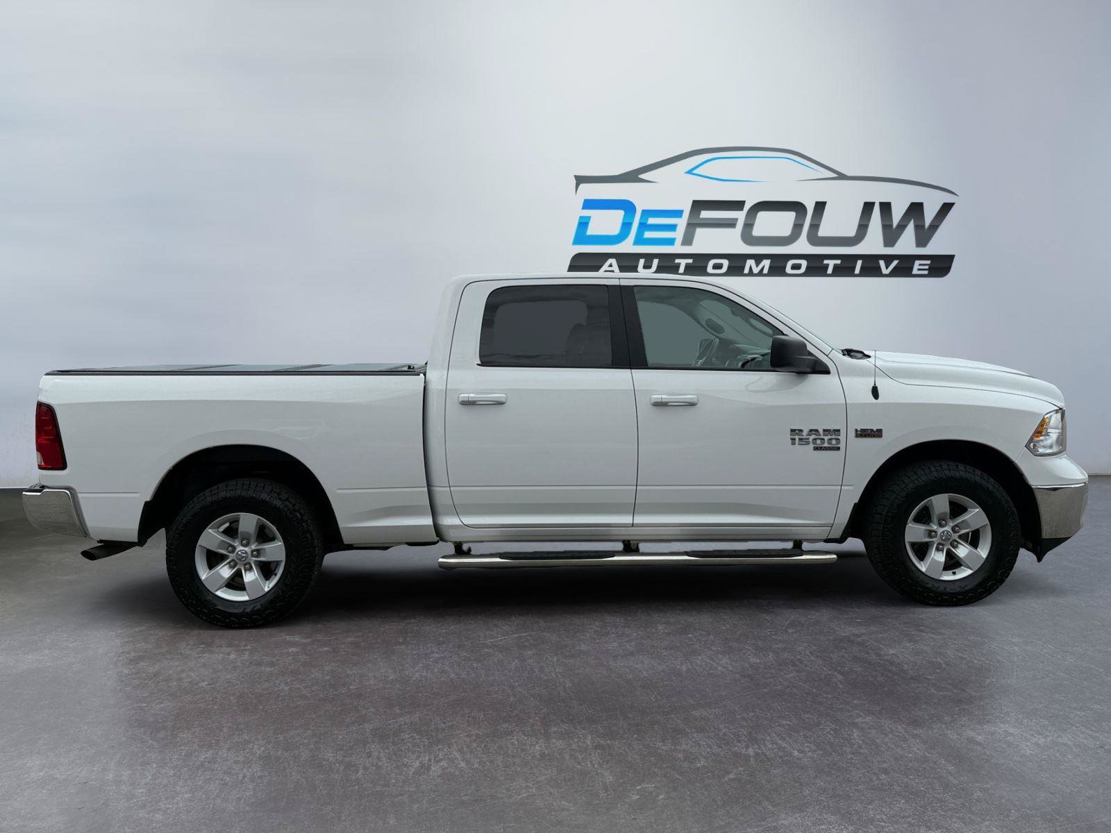 Used 2021 RAM 1500 Classic SLT w/ Protection Group AWD/4WD image 2