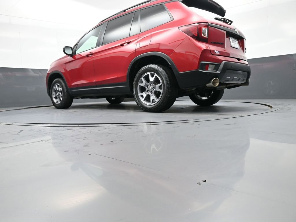 Certified 2023 Honda Passport TrailSport image 32