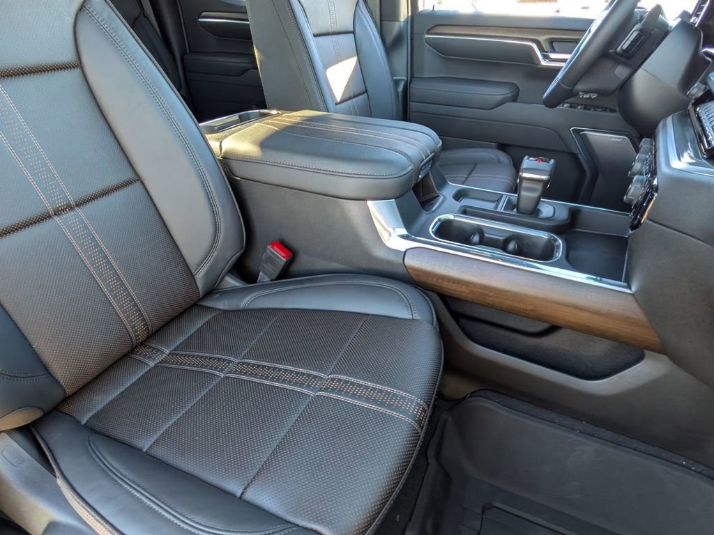 New 2026 Chevrolet Silverado 1500 High Country w/ High Country Premium Package image 33