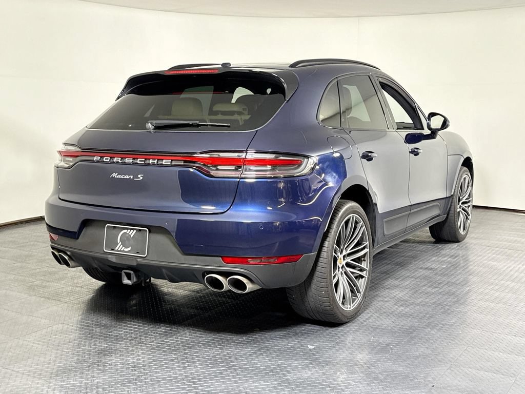 Certified 2019 Porsche Macan S AWD/4WD image 7