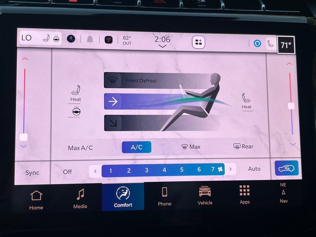 New 2025 Jeep Grand Cherokee Limited w/ Trailer Tow Package image 21