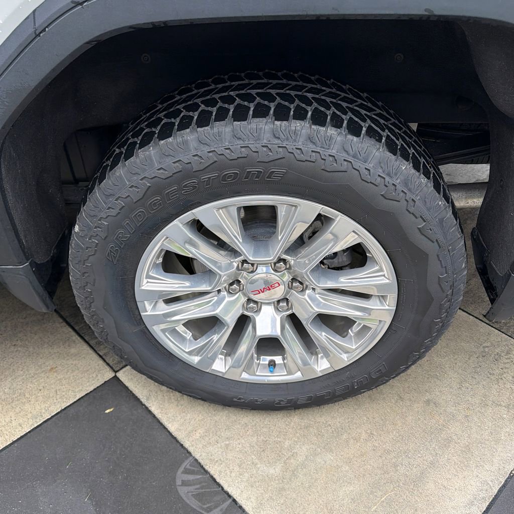 Used 2023 GMC Sierra 1500 Denali AWD/4WD image 10