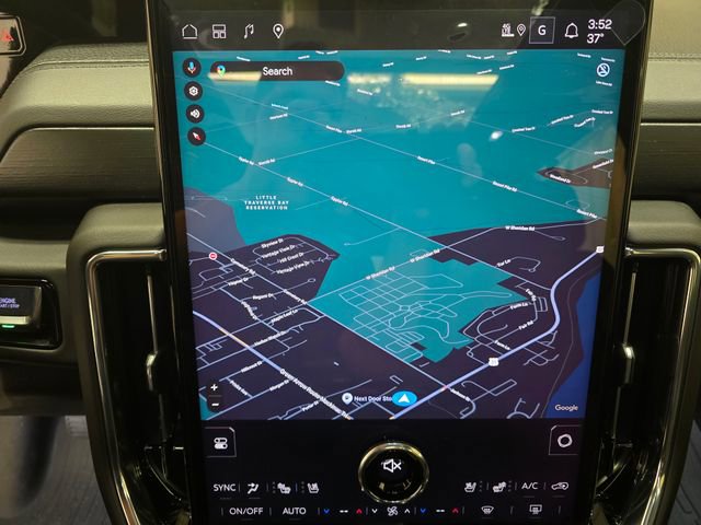 New 2026 GMC Yukon XL Denali w/ Denali Reserve Package image 23