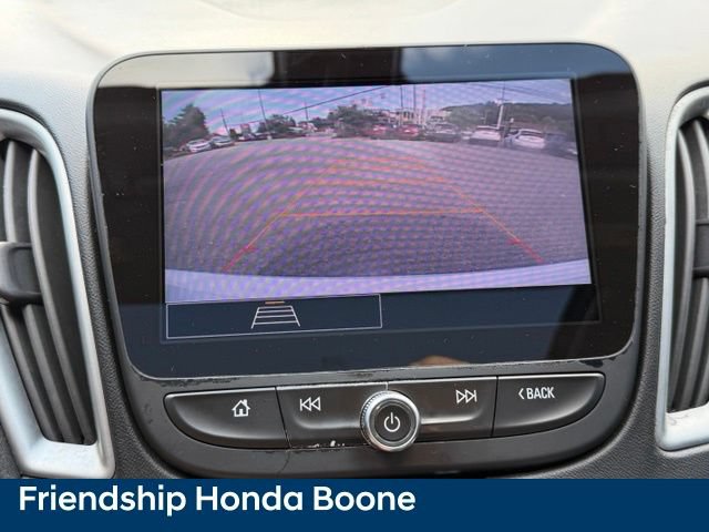 Used 2022 Chevrolet Malibu LT FWD image 33