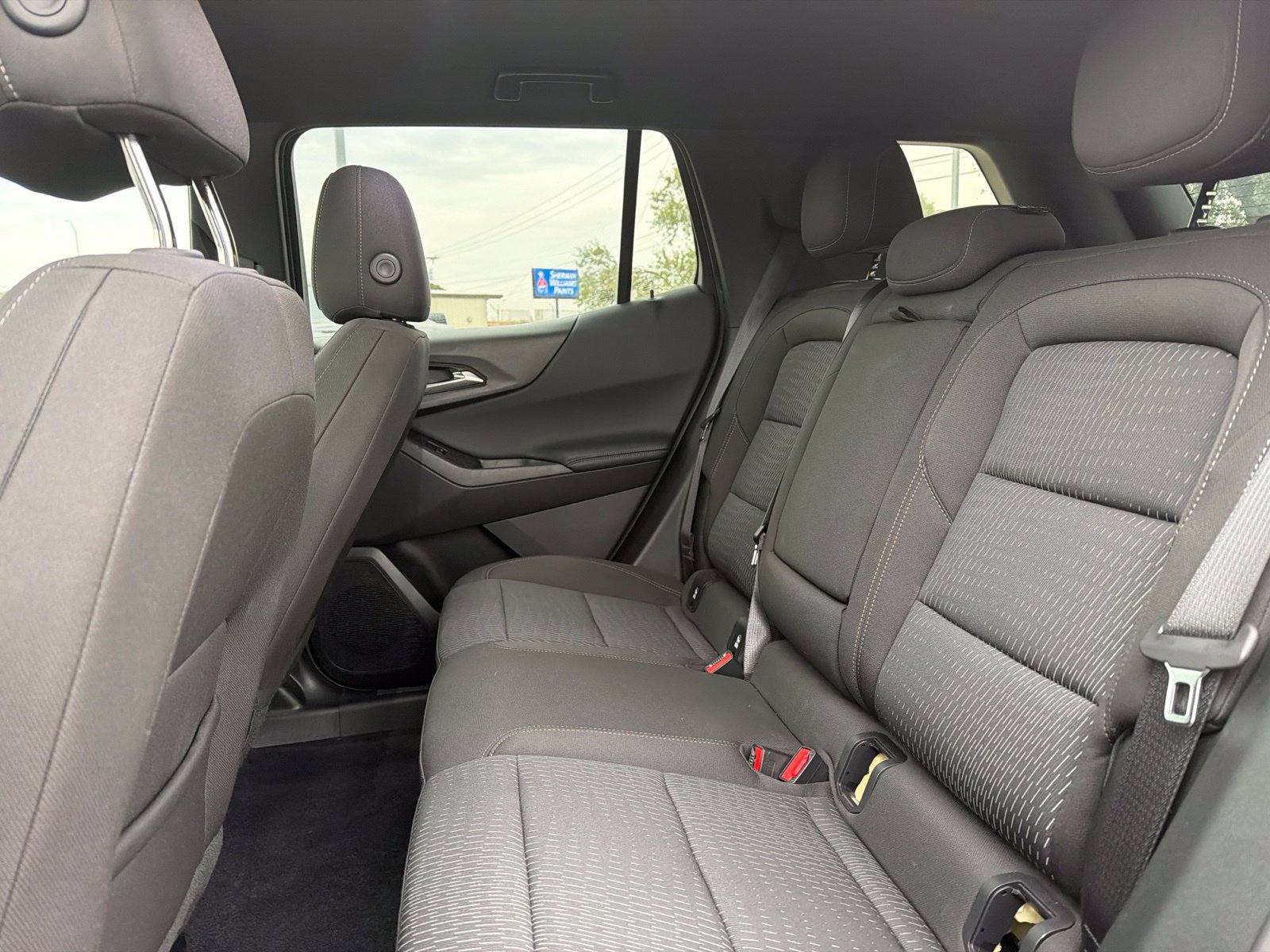 Used 2026 Chevrolet Equinox LT FWD image 11