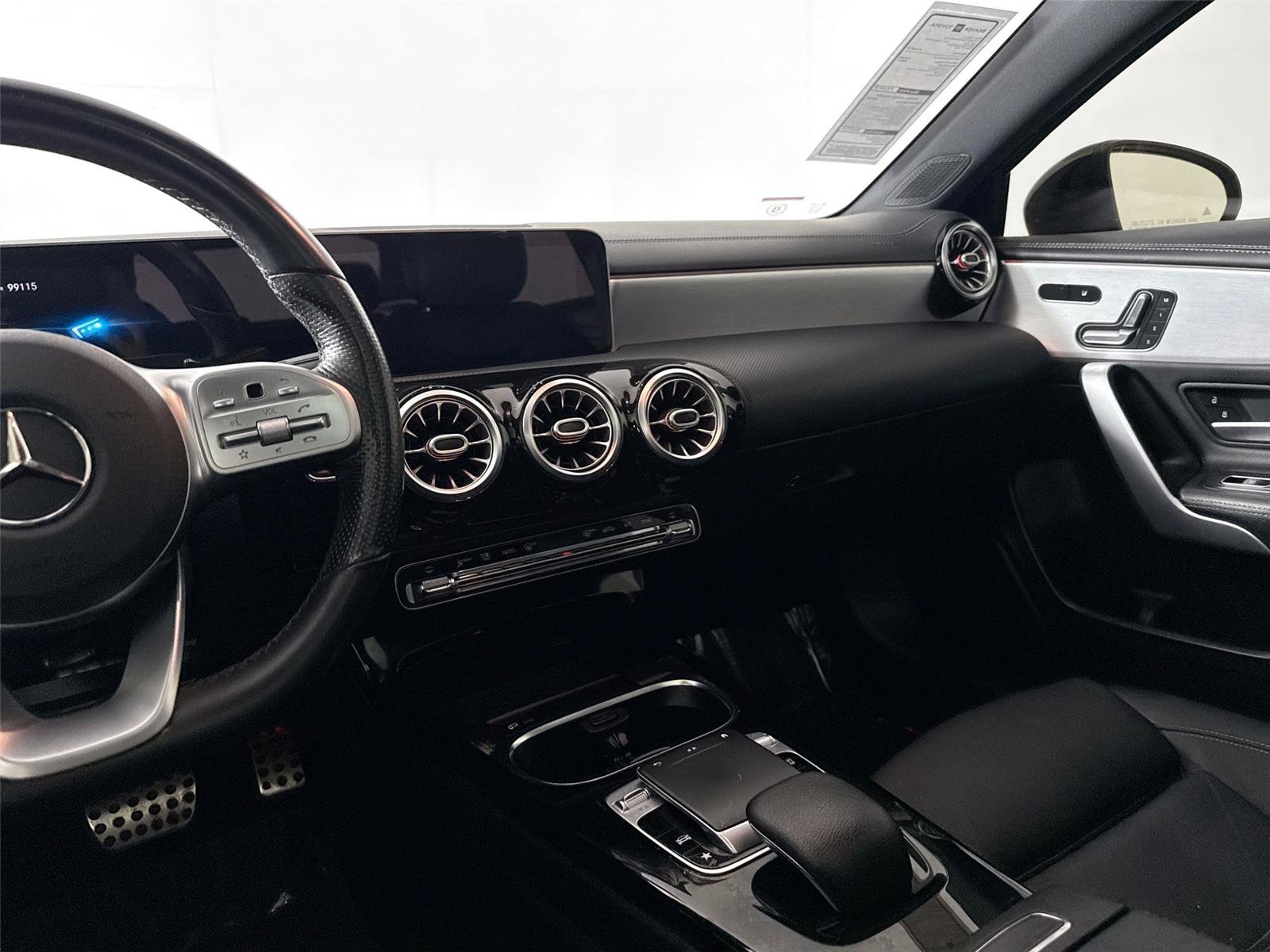 Used 2019 Mercedes-Benz A 220 4MATIC image 33