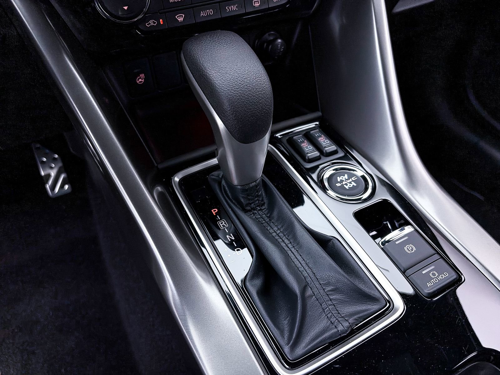 New 2026 Mitsubishi Eclipse Cross Black Edition image 17